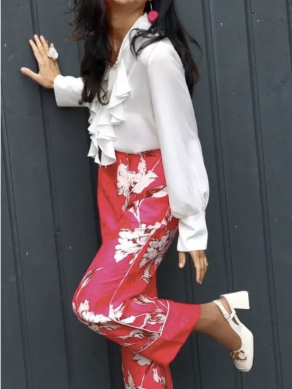 ZARA WOMAN's FLORAL PRINTED CROPPED TROUSERS PANT PINK
WHITE - Picture 3 of 11